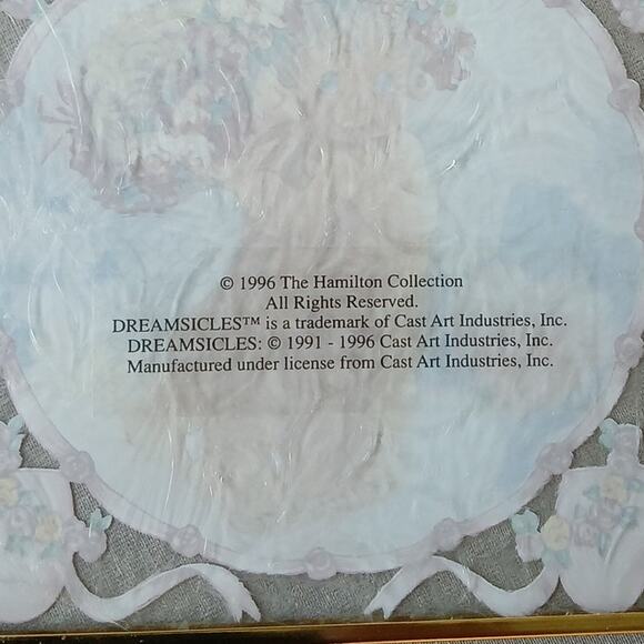 Dreamsicles Cherub Kiss glass suncatcher The Hamilton Collection VTG 1996 5"sq - Picture 4 of 7